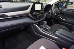 2025 Toyota Kluger GX