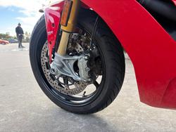 2019 DUCATI SUPERSPORT S