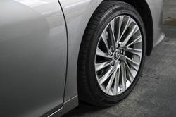 2019 Lexus ES 300h Sports Luxury