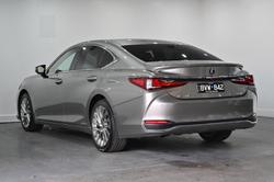 2019 Lexus ES 300h Sports Luxury