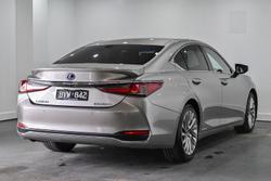 2019 Lexus ES 300h Sports Luxury
