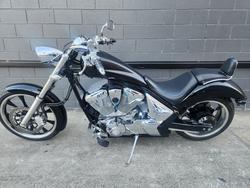 2011 Honda VT1300CX BLACK