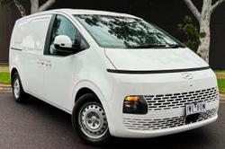 2022 Hyundai STARIA LOAD