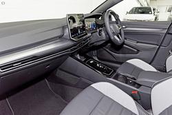 2026 Volkswagen Golf 110TSI R-Line