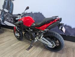 2014 APRILIA SHIVER SPORT RED
