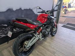 2014 APRILIA SHIVER SPORT RED