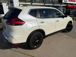 2018 Nissan X-TRAIL ST