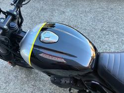 2022 Royal Enfield HUNTER 350 BLACK