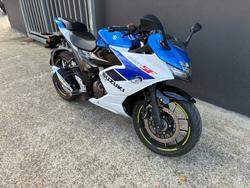 2026 Suzuki GIXXER SF WHITE