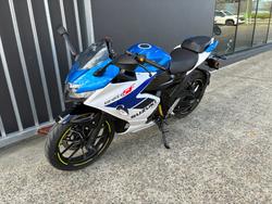 2026 Suzuki GIXXER SF WHITE