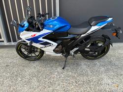 2026 Suzuki GIXXER SF WHITE