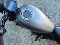 2017 Honda CMX500 SILVER