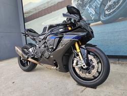 2024 Yamaha YZF-R1 M Black