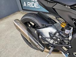 2024 Yamaha YZF-R1 M Black