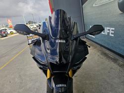 2024 Yamaha YZF-R1 M Black