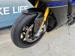 2024 Yamaha YZF-R1 M Black