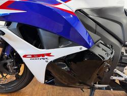 2011 Honda CBR600RR BLUE/RED