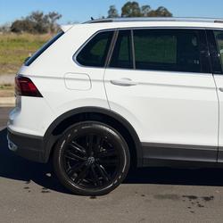 2021 Volkswagen Tiguan 147TDI Elegance