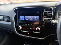 2021 Mitsubishi Outlander Black Edition