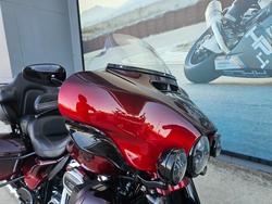2018 HARLEY-DAVIDSON FLHTKSE CVO ULTRA LIMITED Red