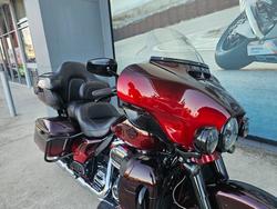 2018 HARLEY-DAVIDSON FLHTKSE CVO ULTRA LIMITED Red