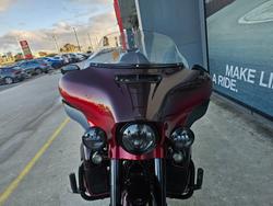 2018 HARLEY-DAVIDSON FLHTKSE CVO ULTRA LIMITED Red