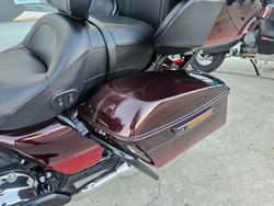 2018 HARLEY-DAVIDSON FLHTKSE CVO ULTRA LIMITED Red