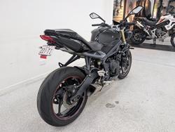 2016 Triumph STREET TRIPLE 660 Black