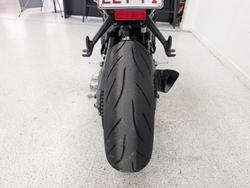 2016 Triumph STREET TRIPLE 660 Black