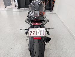 2016 Triumph STREET TRIPLE 660 Black