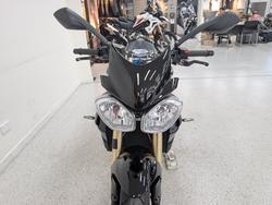 2016 Triumph STREET TRIPLE 660 Black
