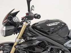 2016 Triumph STREET TRIPLE 660 Black