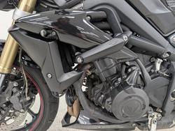 2016 Triumph STREET TRIPLE 660 Black