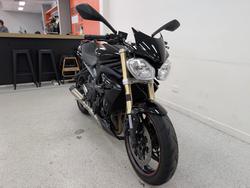 2016 Triumph STREET TRIPLE 660 Black