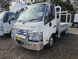 2025 Hino 300 Series 616 Hybrid