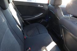 2016 Hyundai Accent Active