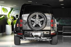 2025 Land Rover Defender 110 P400 X-Dynamic SE