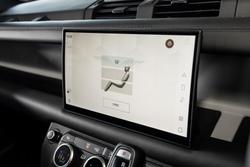 2025 Land Rover Defender 110 P400 X-Dynamic SE