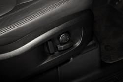 2025 Land Rover Defender 110 P400 X-Dynamic SE