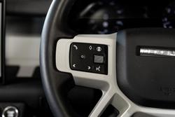 2025 Land Rover Defender 110 P400 X-Dynamic SE