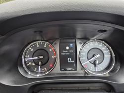 2021 Toyota Hilux SR