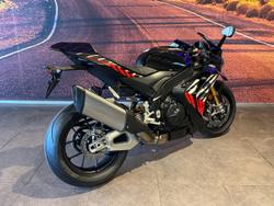 2025 Aprilia RSV4 1100 Factory RSV4