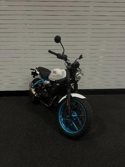 2024 Royal Enfield GUERILLA 450 Blue