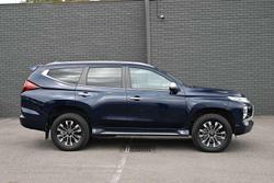 2022 Mitsubishi Pajero Sport GLS