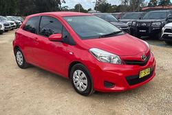 2013 Toyota Yaris YR