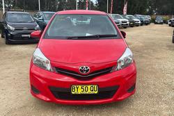 2013 Toyota Yaris YR