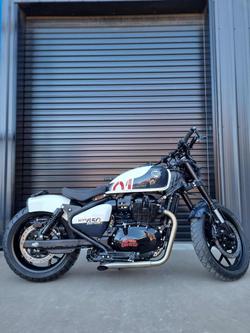2025 Royal Enfield Shotgun 650 Shotgun White