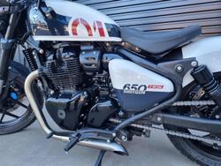 2025 Royal Enfield Shotgun 650 Shotgun White