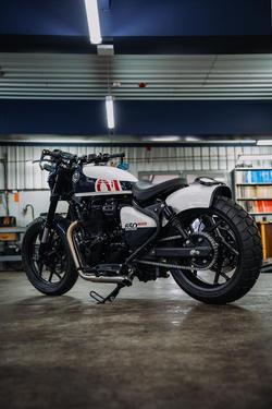 2025 Royal Enfield Shotgun 650 Shotgun White