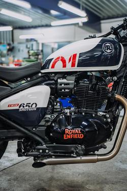 2025 Royal Enfield Shotgun 650 Shotgun White